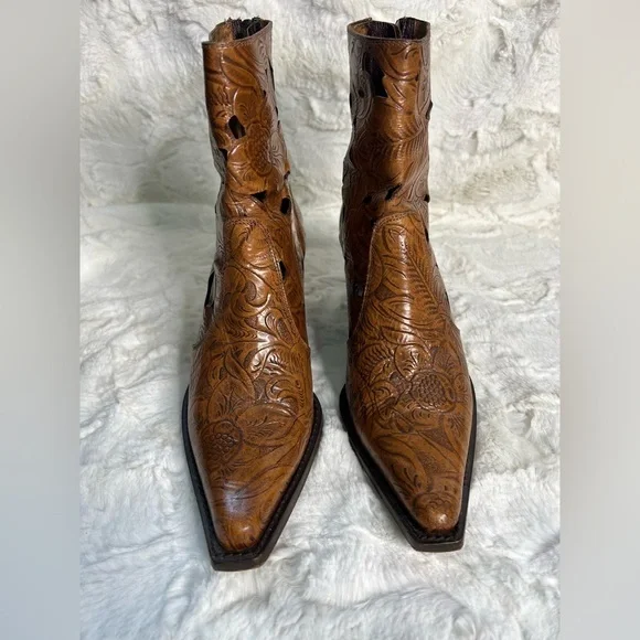 Donald J. Pliner Tan Floral Ankle Booties - Picture 1 of 5